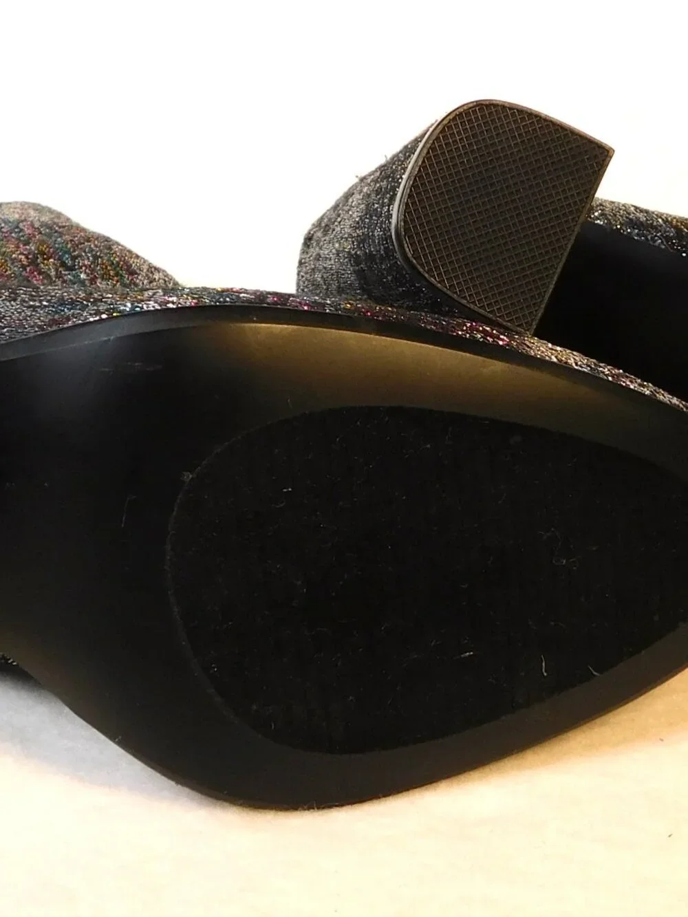 Steve Madden Women's Size 8M Effect Metallic Silver Rainbow Slip On Ankle Boots